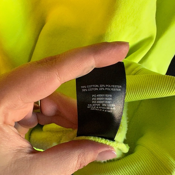 Aritzia TNA crew neck neon yellow sweatshirt - women’s L - Picture 3 of 4